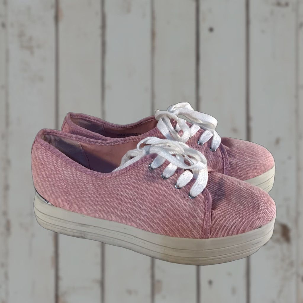 Vintage VINTAGE Dirty Laundry Lilyhammer Canvas Sneakers Womens Size 9 Pink Platform Low Top Casual Comfort Size US 9 / IT 39 - 1 Thumbnail