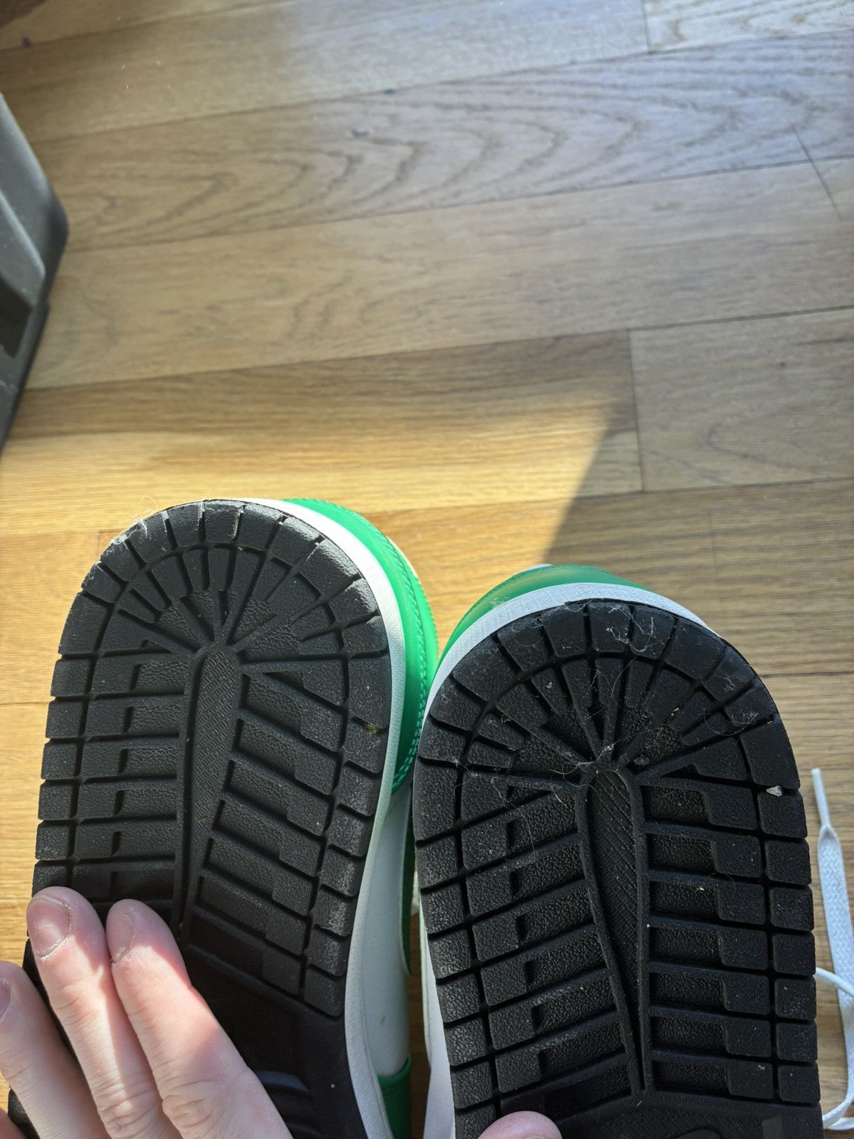 Nike Air Jordan 1 Size US 12 / EU 45 - 4 Thumbnail