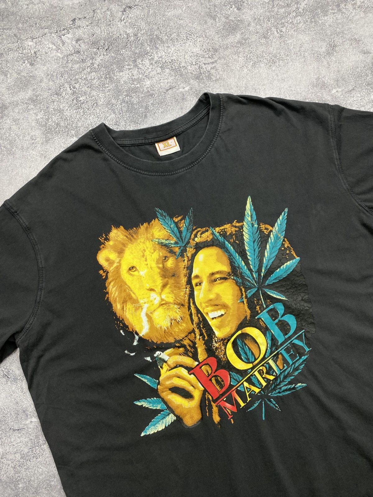Band Tees Vintage Y2K Bob Marley T-Shirt Band Graphic Short Sleeve Tee Size US XL / EU 56 / 4 - 5 Thumbnail