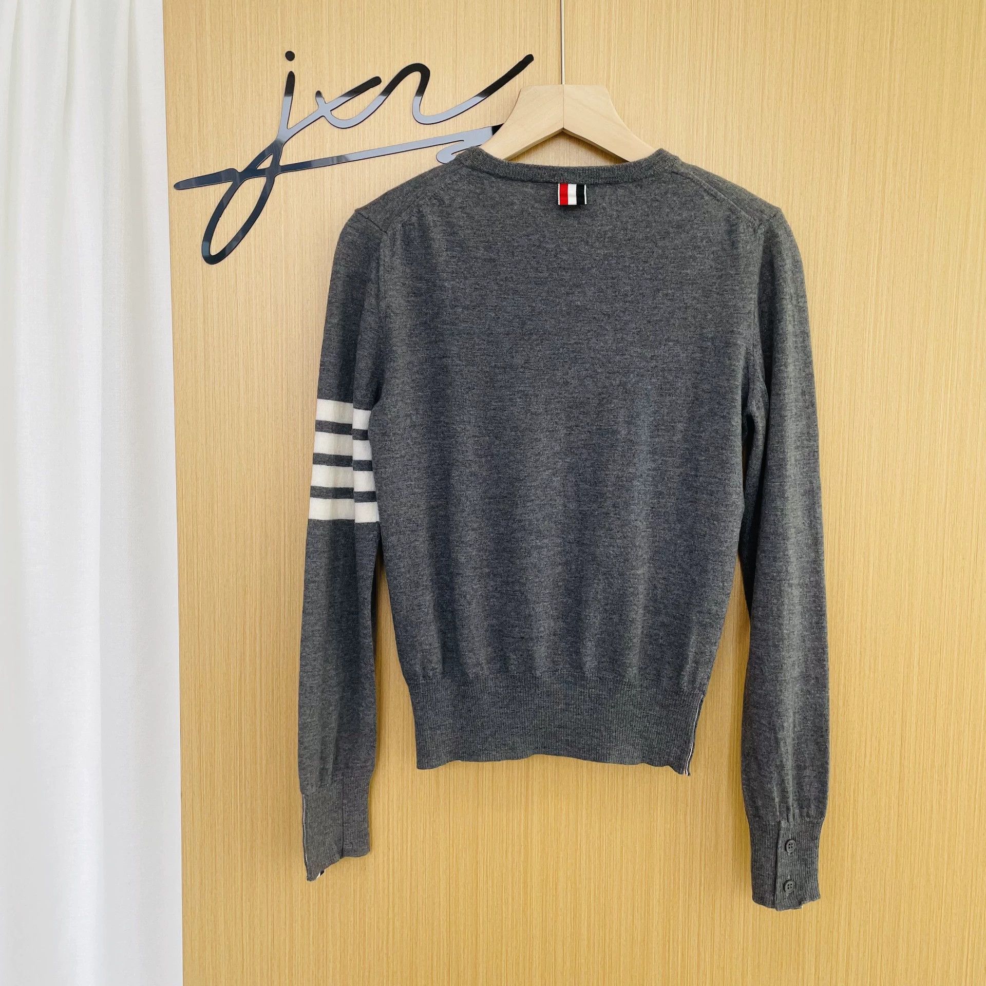 Tom Ford THOM BROWNE Women's Gray Striped Wool Sweater Size 1 Size S / US 4 / IT 40 - 2 Thumbnail