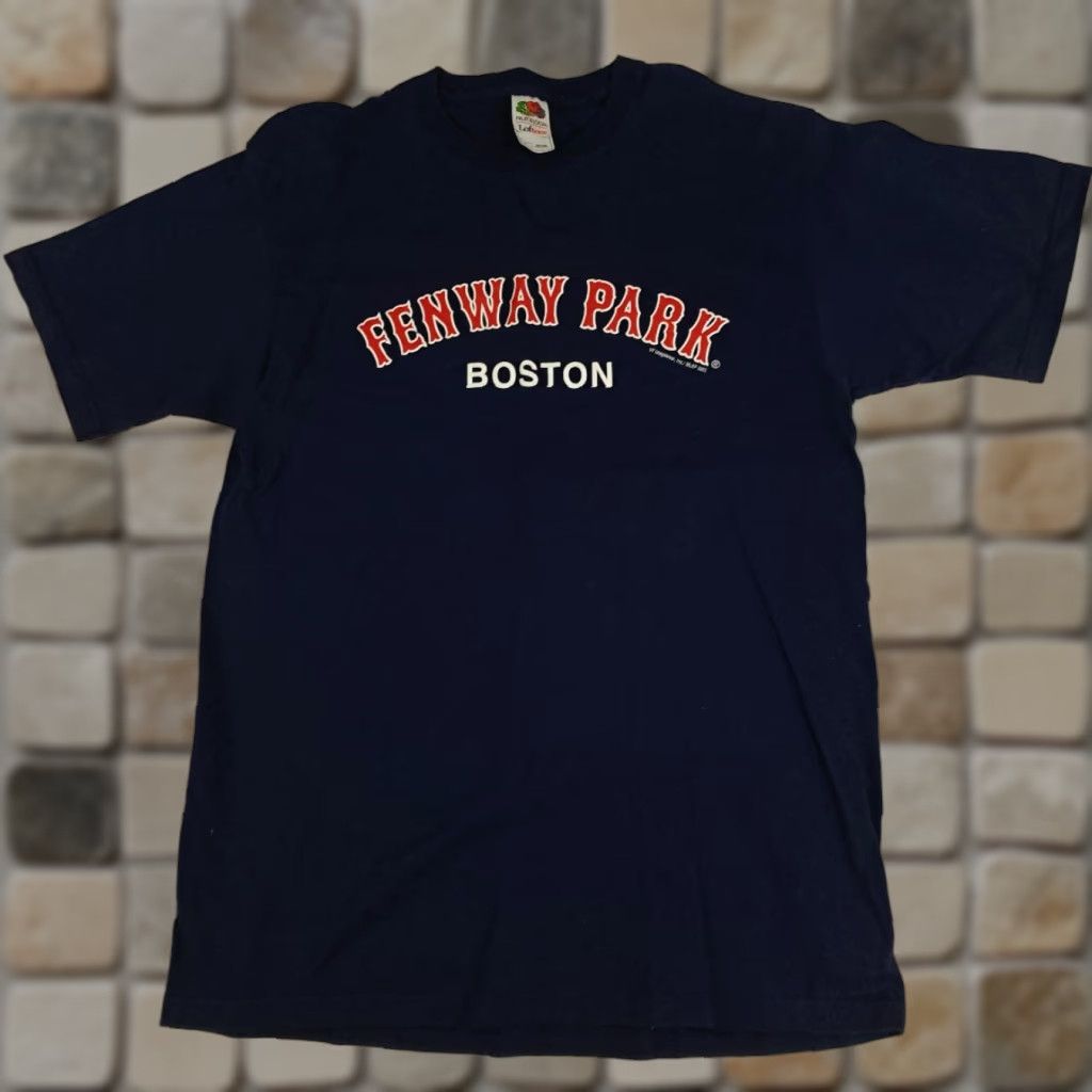 Fruit Of The Loom VINTAGE Boston Red Sox Baseball USA Made Fenway Park Navy Large T-Shirt Unisex Adults Size US L / EU 52-54 / 3 - 1 Thumbnail