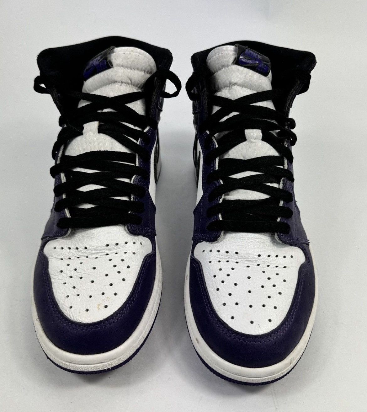 Nike JORDAN 1 RETRO HIGH TOP SNEAKERS Size US 10 / EU 43 - 2 Thumbnail