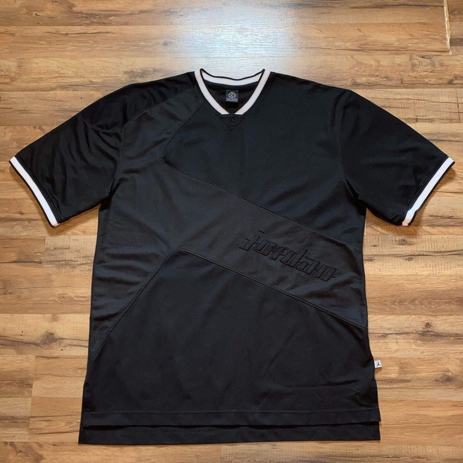 Jordan Brand 2005 Jordan 20th Anniversary Jersey Short Sleeve Size US XXL / EU 58 / 5 - 1 Thumbnail