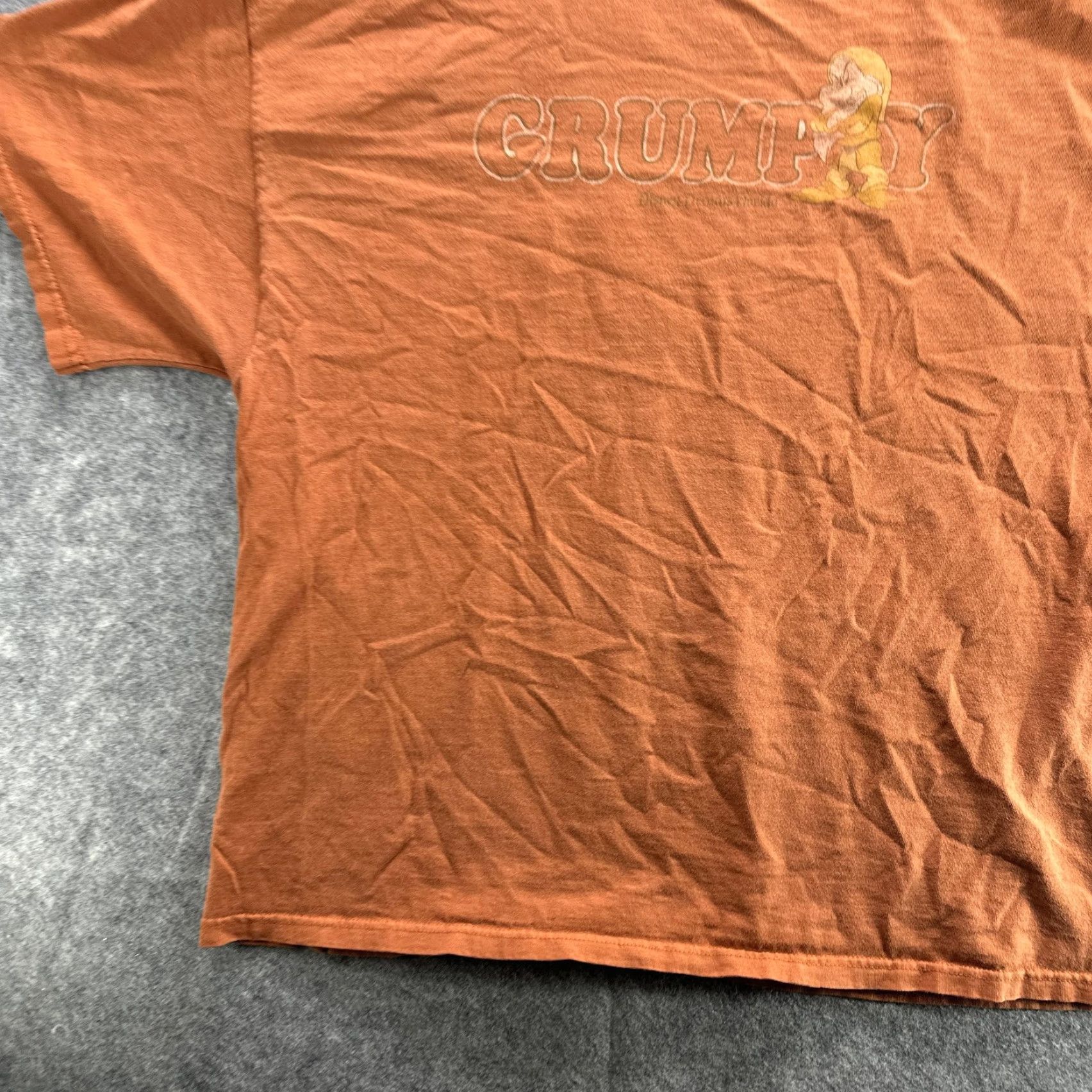 Disney VTG Disney Grumpy Dwarf Shirt Mens XL Rust Brown Snow White Graphic Tee T-Shirt Size US XL / EU 56 / 4 - 4 Thumbnail