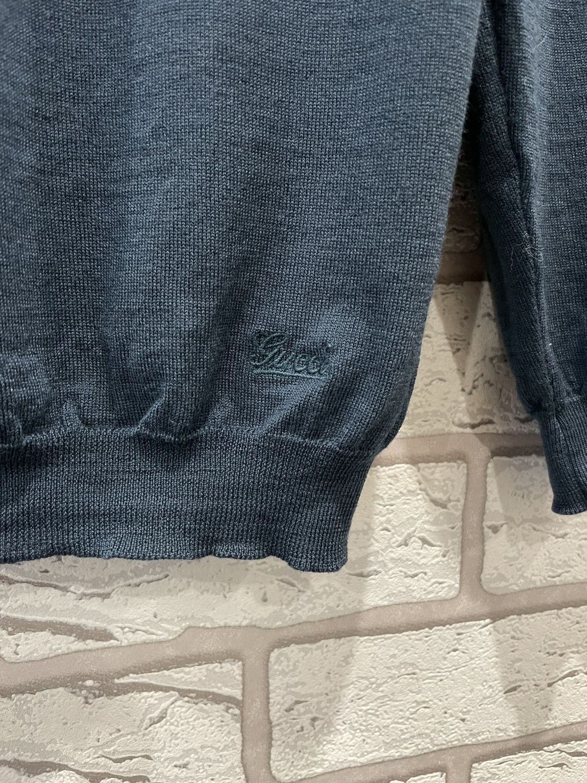 Gucci × Vintage Gucci Vintage Wool knited Sweater Small logo Made in Italy Size S / US 4 / IT 40 - 7 Thumbnail