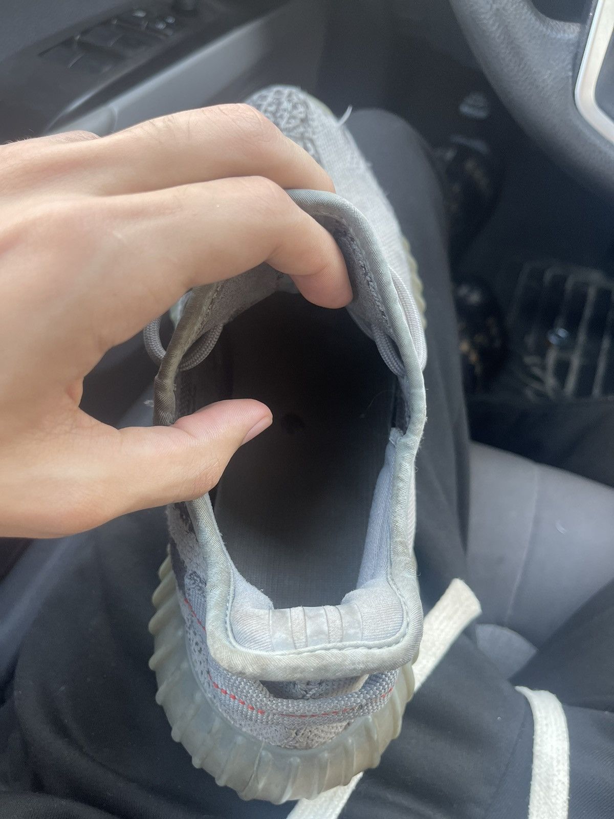 Adidas × Kanye West Yeezy 350 v2 Beluga 2.0 Size US 10 / EU 43 - 12 Thumbnail