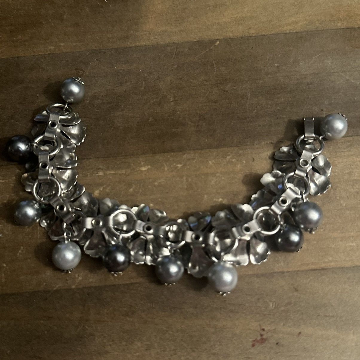 Vintage Vintage silver tone flower link bracelet with pearl dangles Size ONE SIZE - 4 Thumbnail