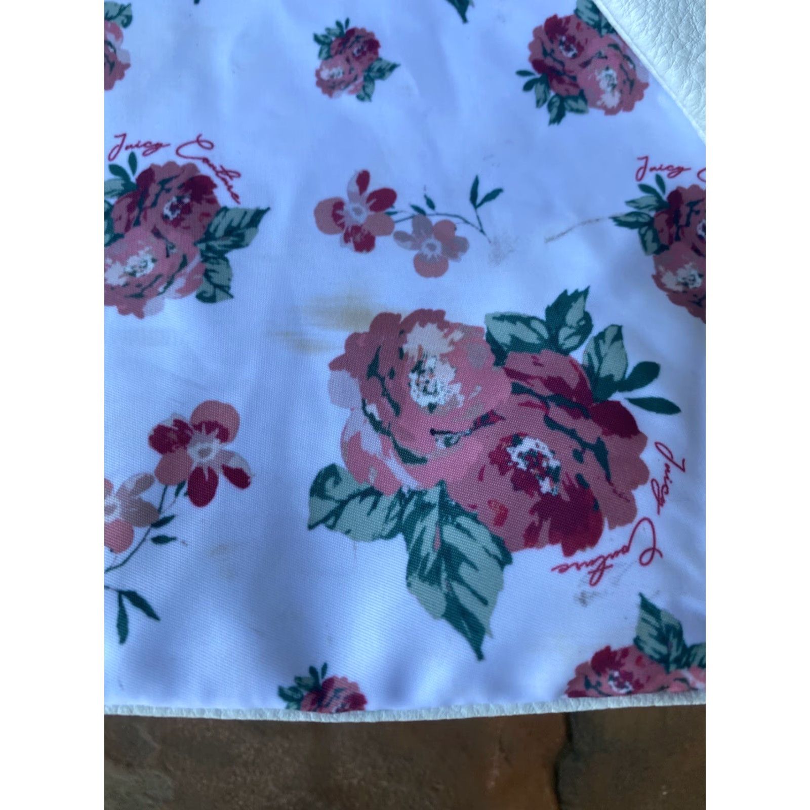 Juicy Couture VINTAGE Juicy Couture Roses Floral Tote Bag Shoulder Handbag Womens Medium Pink Floral Pattern Zip Lining Nylon Leather Handle Size ONE SIZE - 3 Thumbnail