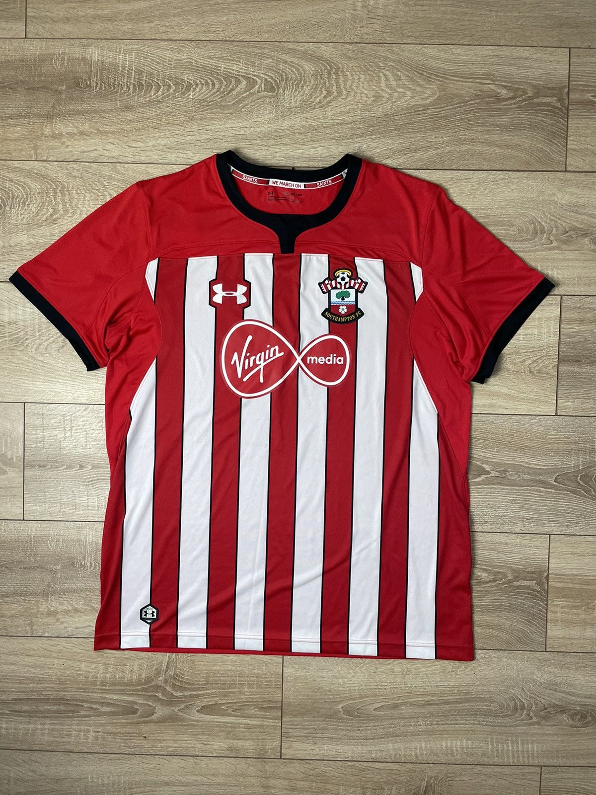 Under Armour Southampton Home football shirt 2018 - 2019 Under Armour Size US XXL / EU 58 / 5 - 1 Thumbnail