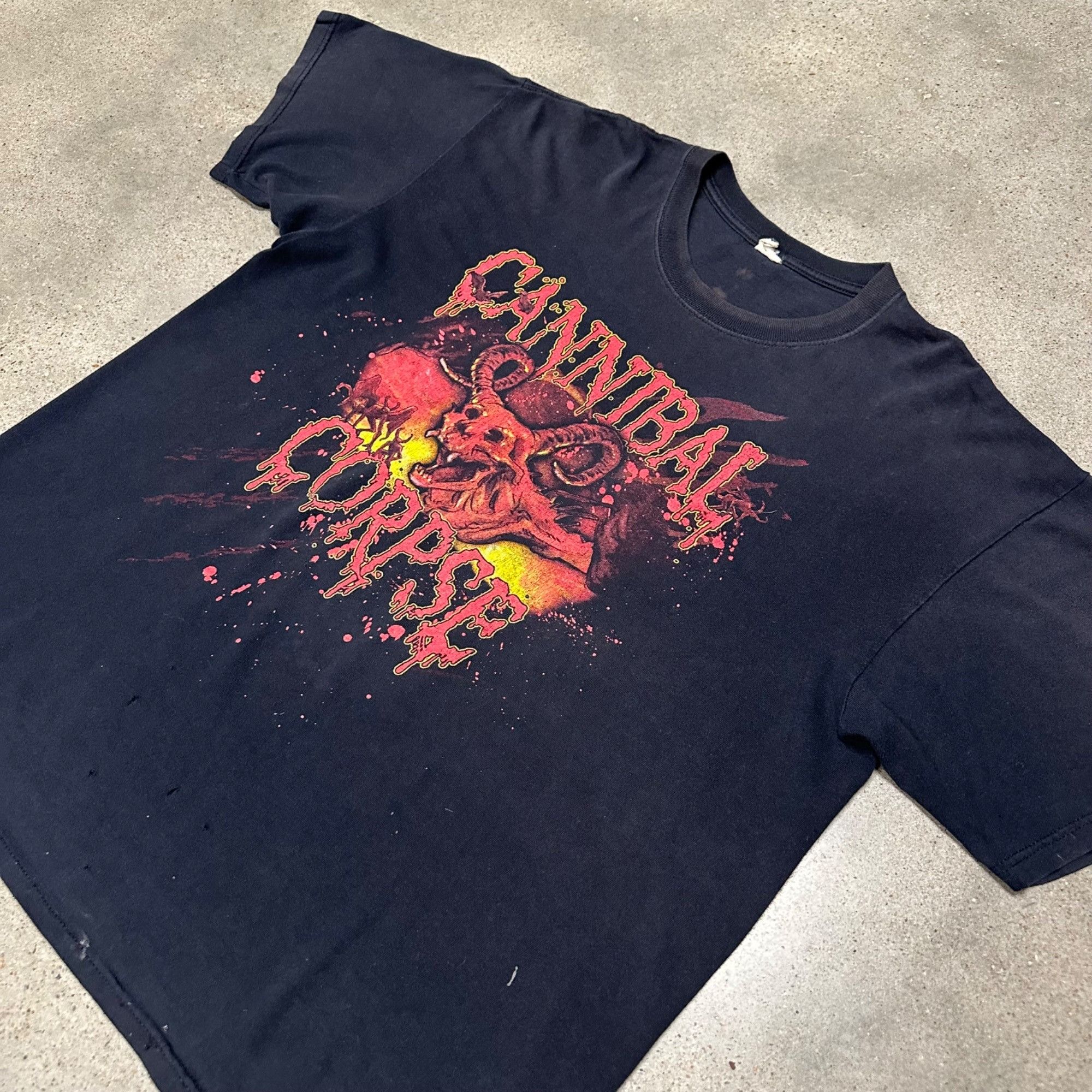 Vintage Vintage Cannibal Corpse Hard Rock Metal Band Shirt Size US XL / EU 56 / 4 - 2 Thumbnail
