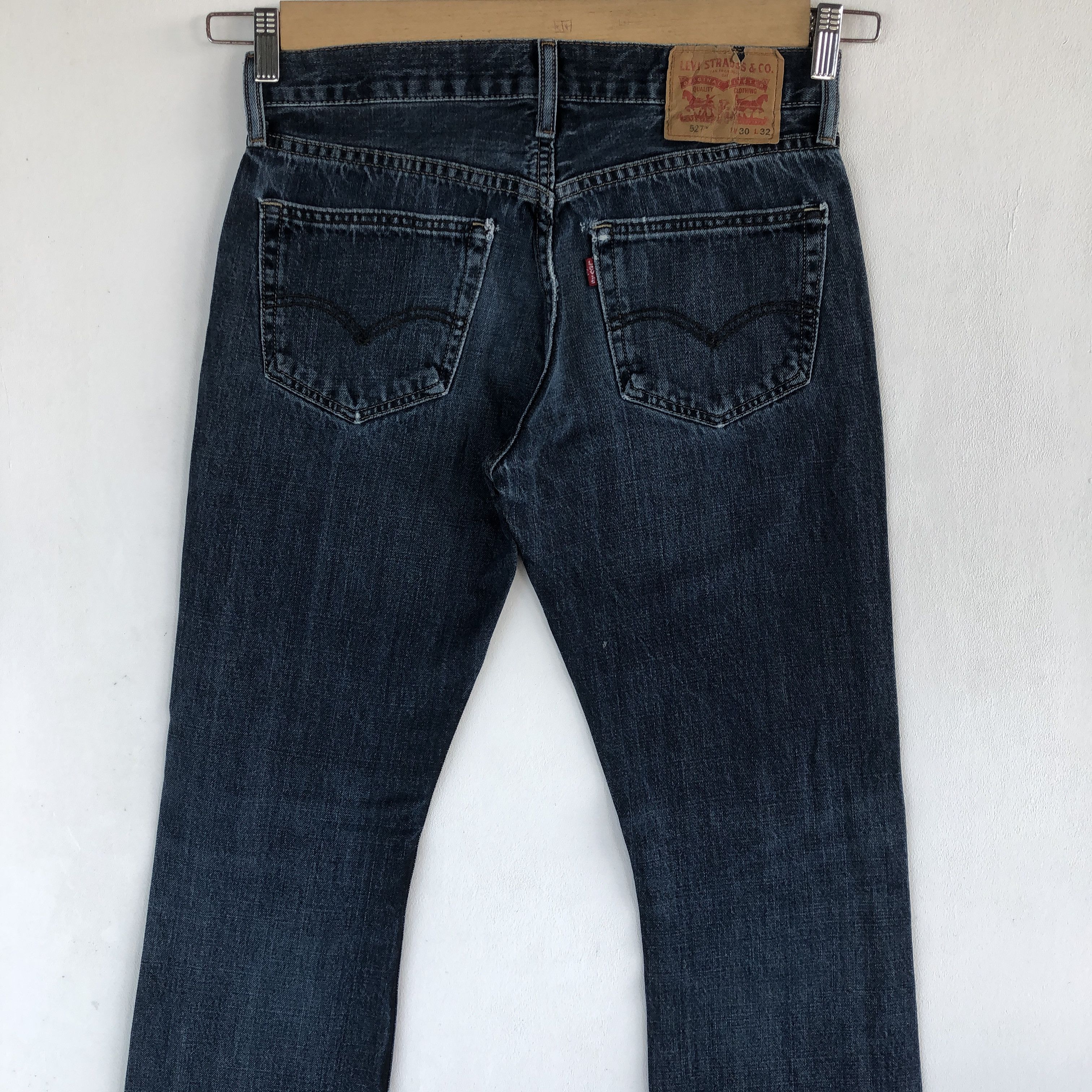 Levi's Vintage Levis Flare Jeans Levi's 517 Boot Cut Denim Wide Leg Size 28" / US 6 / IT 42 - 3 Thumbnail