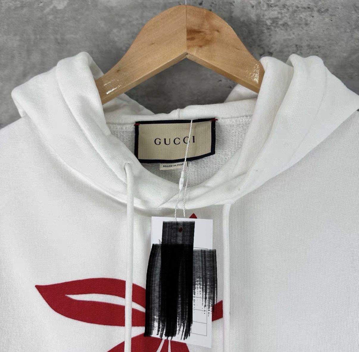Gucci Gucci x Disney Cherry Print Oversized Sweatshirt J42 Size US S / EU 44-46 / 1 - 3 Thumbnail