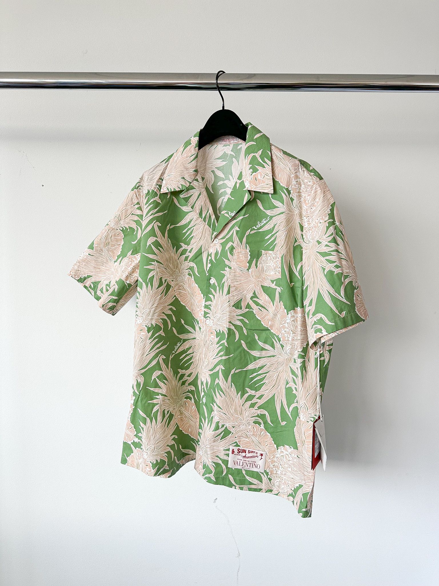 Valentino Valentino Pineapple Print Cotton Hawaiian Bowling Shirt Size US S / EU 44-46 / 1 - 2 Thumbnail