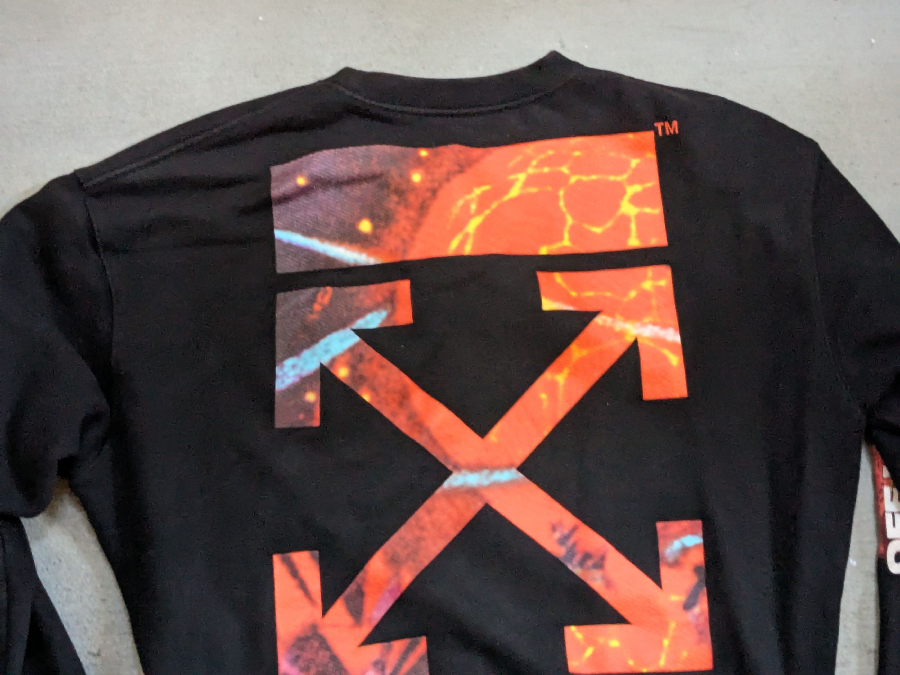 Off-White Off-White Hands & Planet Sweatshirt Crewneck Sweater Black Size US L / EU 52-54 / 3 - 6 Thumbnail