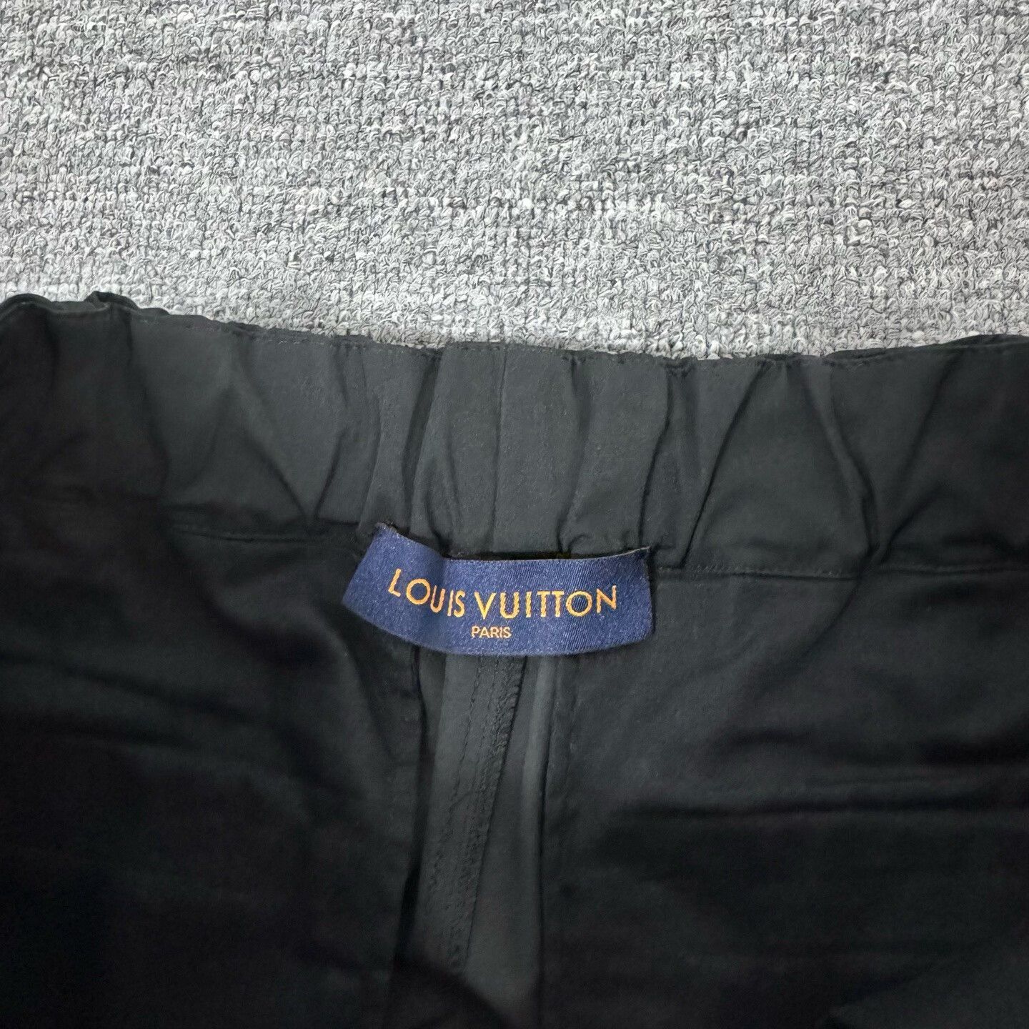 Louis Vuitton Louis Vuitton Multi-Pocket Cargo Pants 36 Size US 36 / EU 52 - 5 Thumbnail