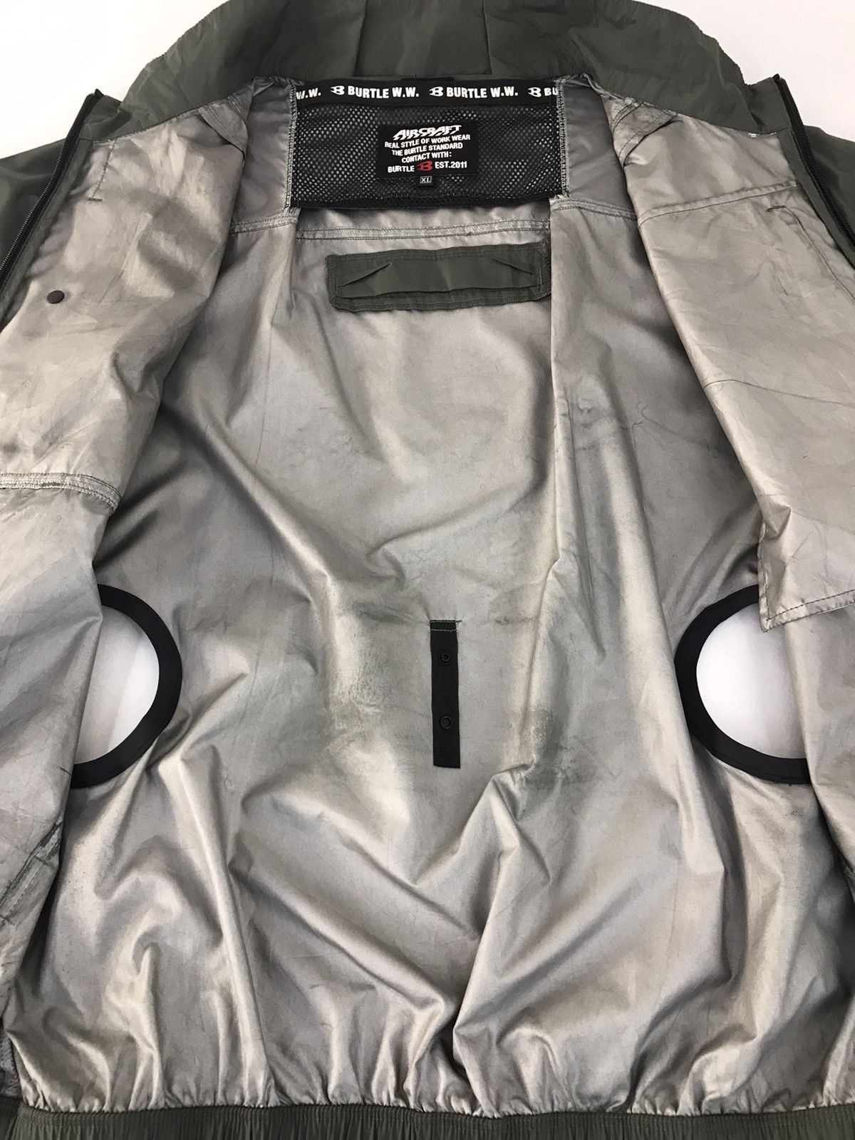 Japanese Brand × Vintage Vintage Windbreaker Burtle Workwear Zipper Jacket Size US L / EU 52-54 / 3 - 9 Thumbnail