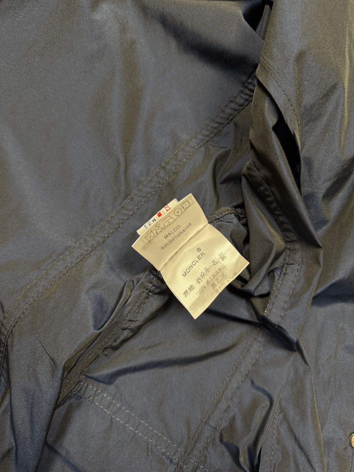 Moncler Moncler Vintage Nylon Zip Up Jacket Size M / US 6-8 / IT 42-44 - 18 Thumbnail