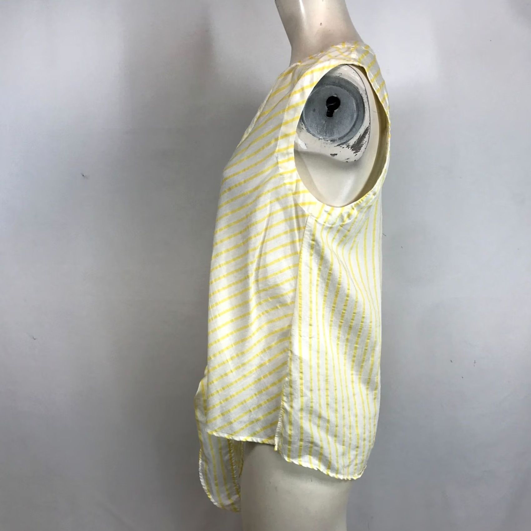 Vintage Maeve Womens 6 Yellow & White Stripe Sleeveless V Neck Button Tie Waist Top Size M / US 6-8 / IT 42-44 - 6 Thumbnail