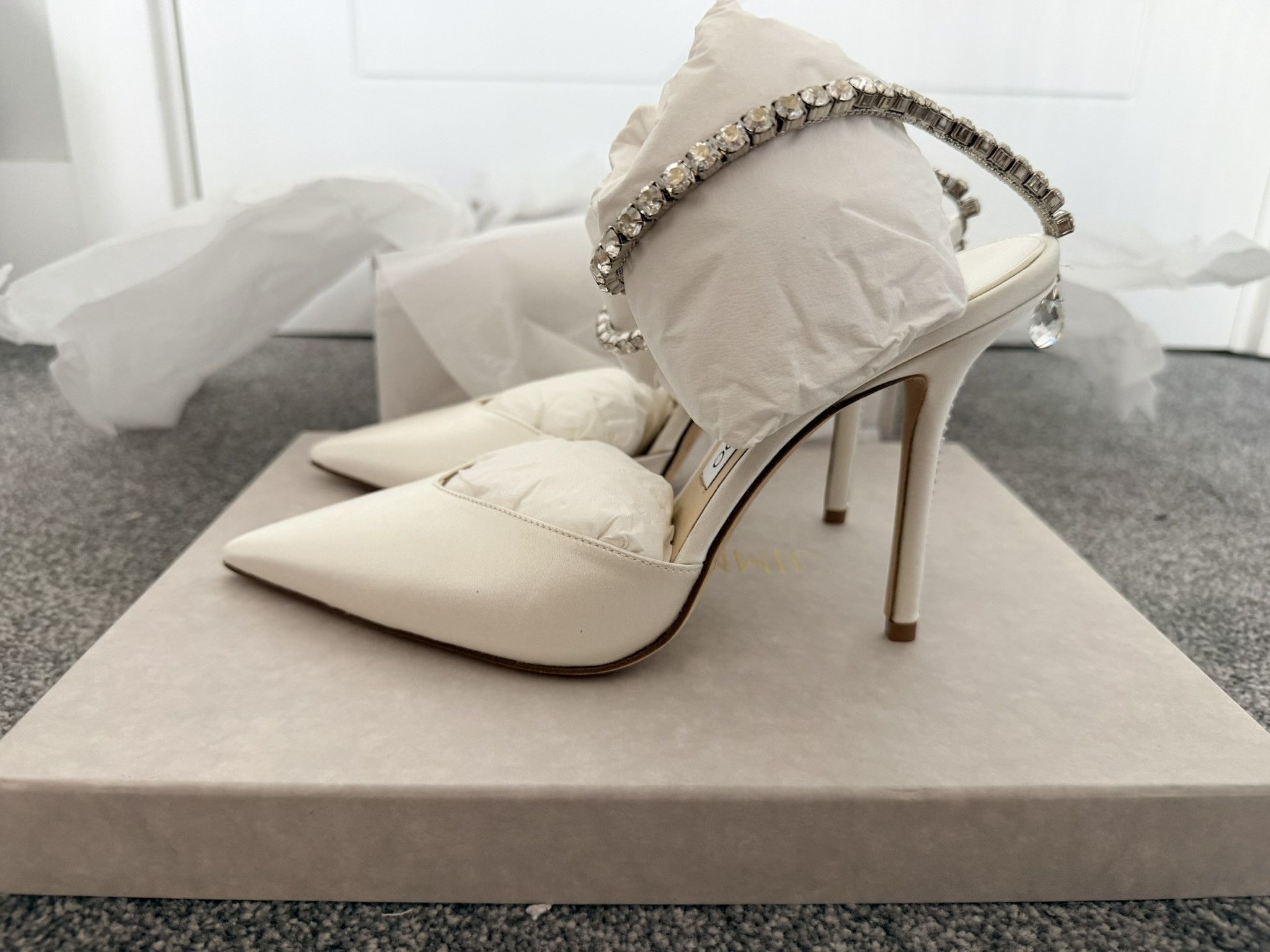 Jimmy Choo Jimmy Choo Saeda 100 l 39 EU Ivory/Crystal Size US 9 / IT 39 - 4 Thumbnail