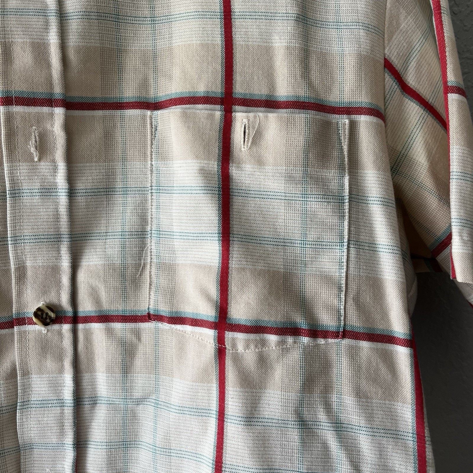 Vintage Vintage Oakton Button Down Shirt Mens Medium Plaid Cropped Size US M / EU 48-50 / 2 - 3 Thumbnail