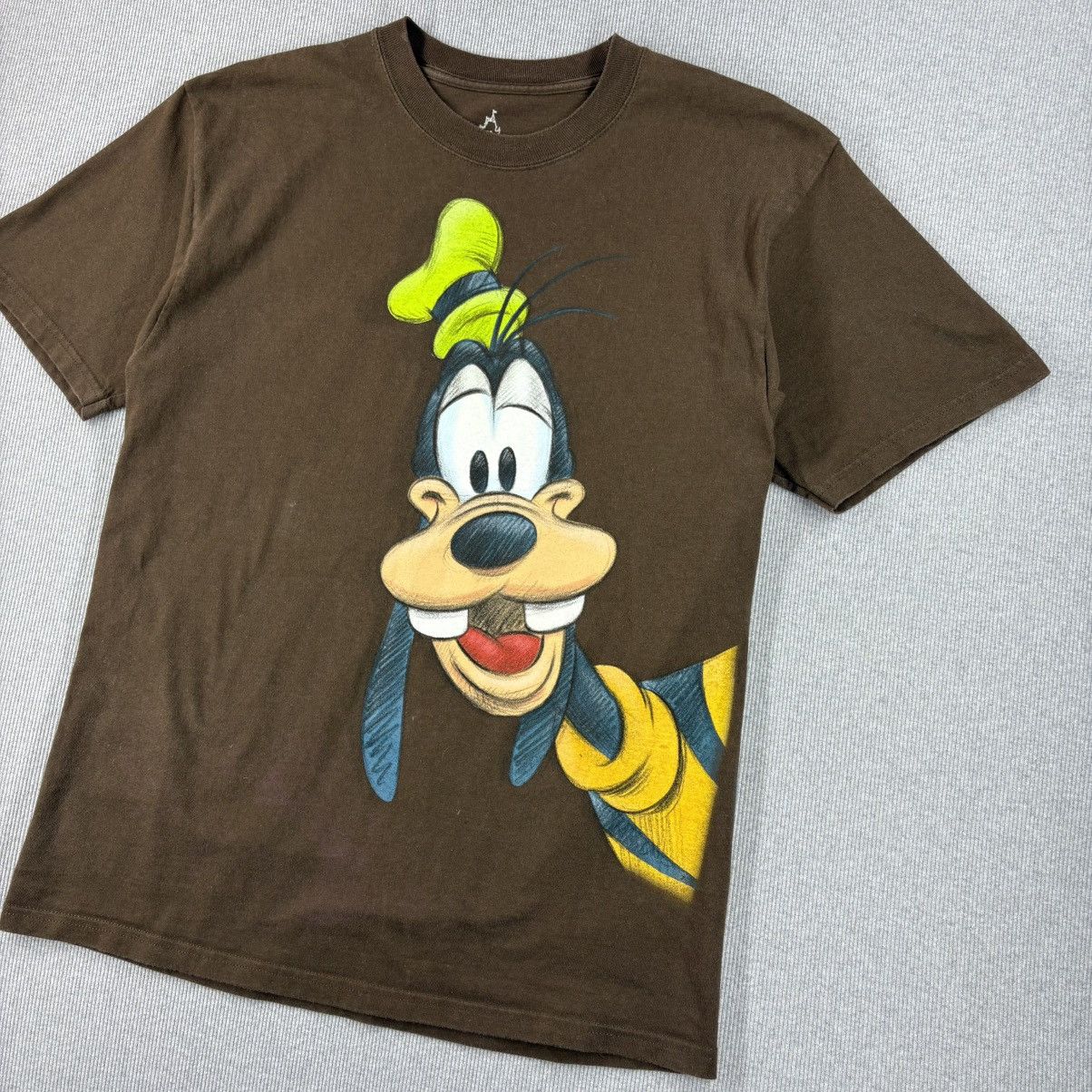 Hanes Hanes Disneyland Goofy Brown Streetwear T Shirt M Size US M / EU 48-50 / 2 - 2 Thumbnail