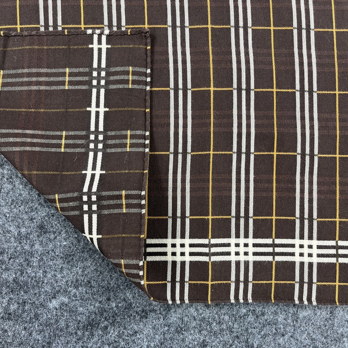 Burberry Burberry Handkerchief / Bandana / Neckerchief B027 Size ONE SIZE - 8 Thumbnail