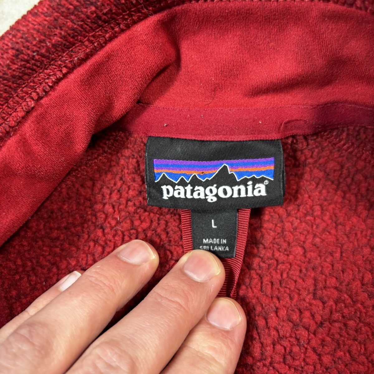 Patagonia Red Patagonia full zip size large Size US L / EU 52-54 / 3 - 3 Thumbnail