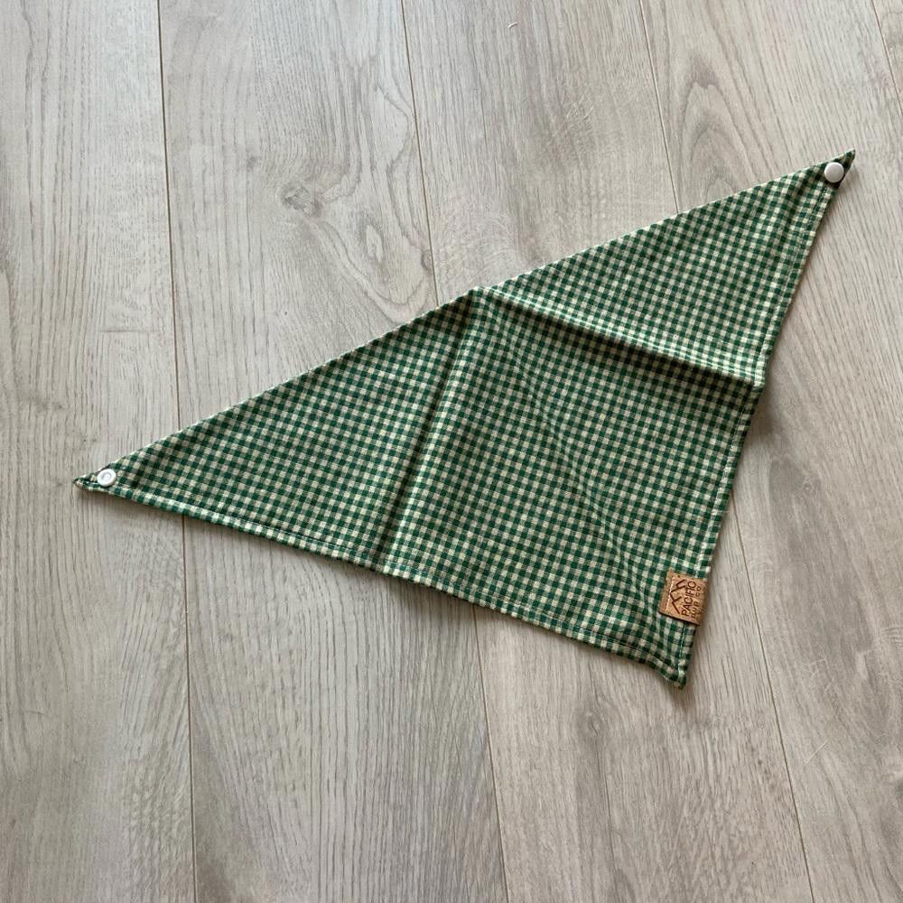 Designer Pacific Pup Co Green Plaid Dog Bandana Size ONE SIZE - 1 Thumbnail
