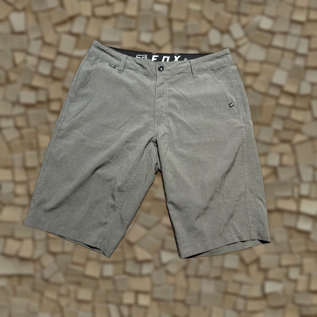 Vintage Fox Shorts Men Chino Flat Front Gray 31 Regular Front Pockets Casual Size US 31 - 1 Thumbnail