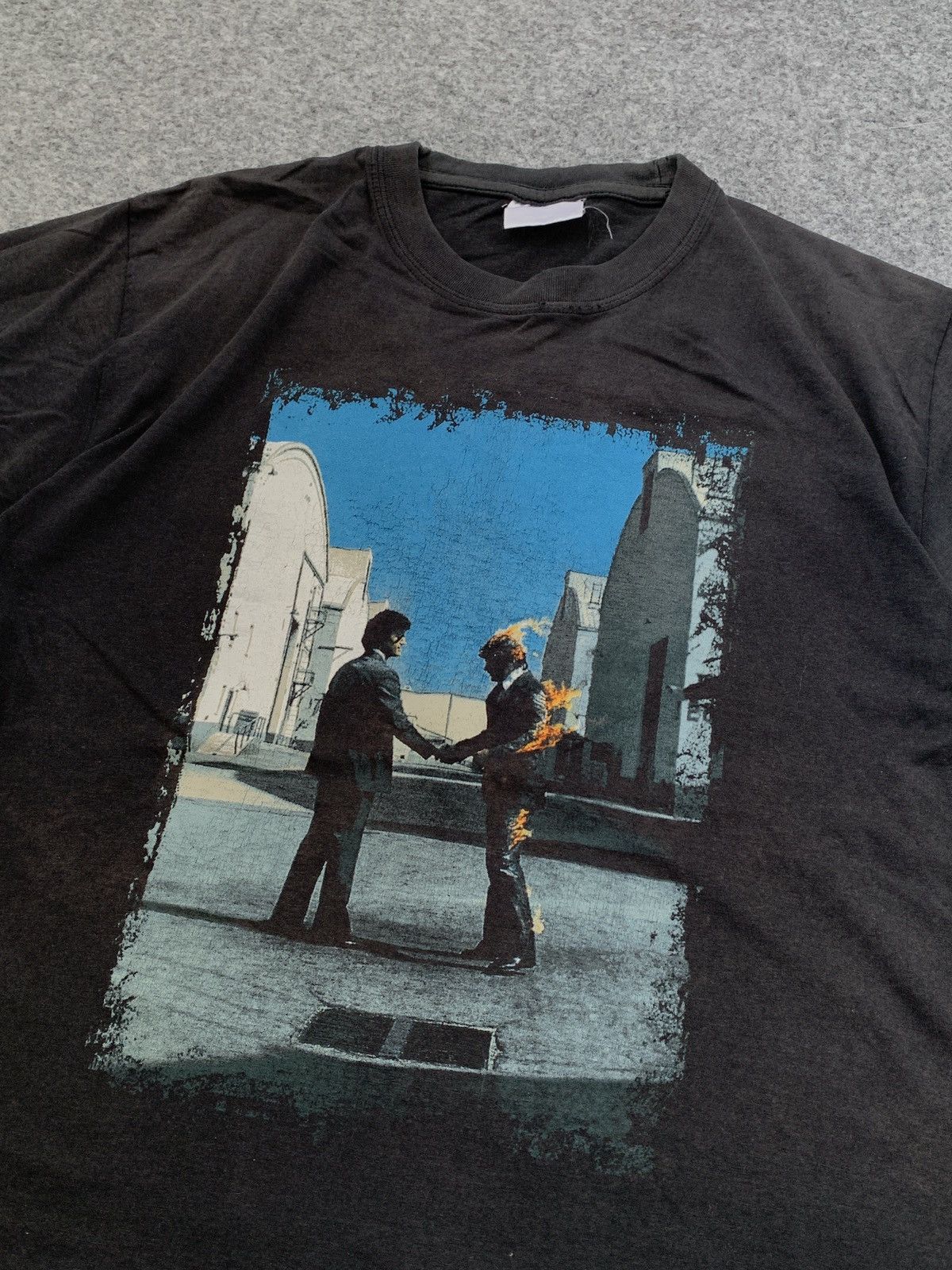 Band Tees 90s PINK FLOYD SUN FADED TRASHED SHIRT Size US M / EU 48-50 / 2 - 2 Thumbnail