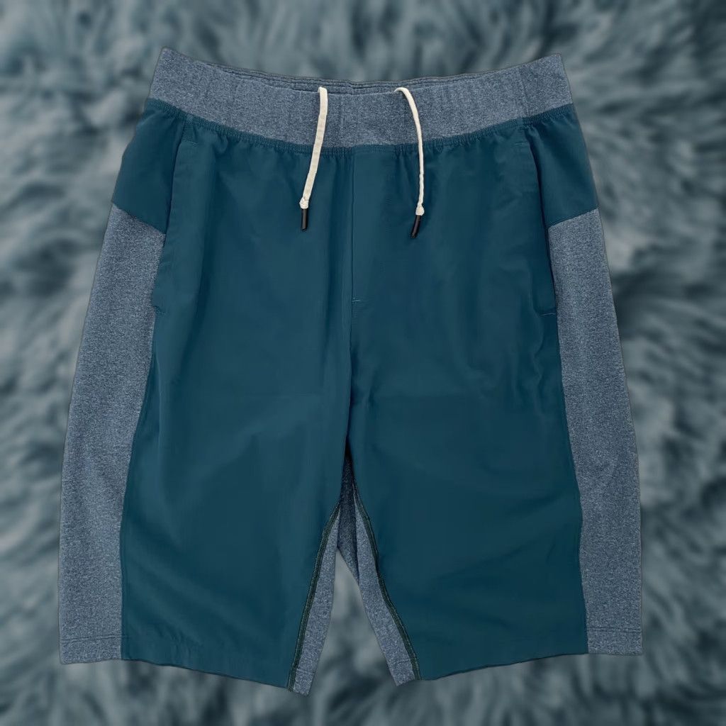Lululemon VINTAGE Lululemon Mens Shorts Adult Large Activewear Aegean Blue Athletic Pockets Size US 33 - 1 Thumbnail