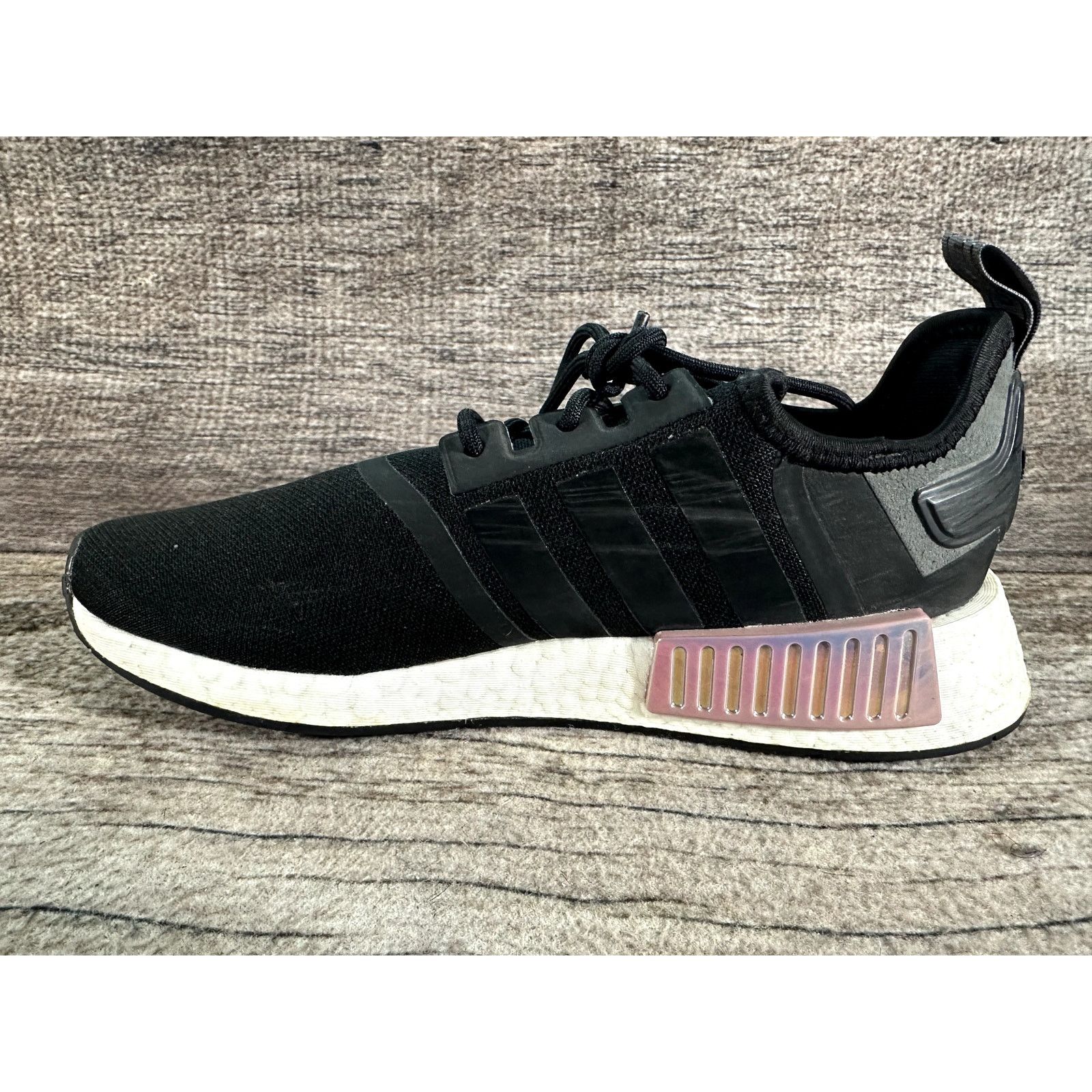 Adidas Adidas Women's NMD R1 Parley Magic Mauve Black Running Shoes Size US 10 / IT 40 - 7 Thumbnail