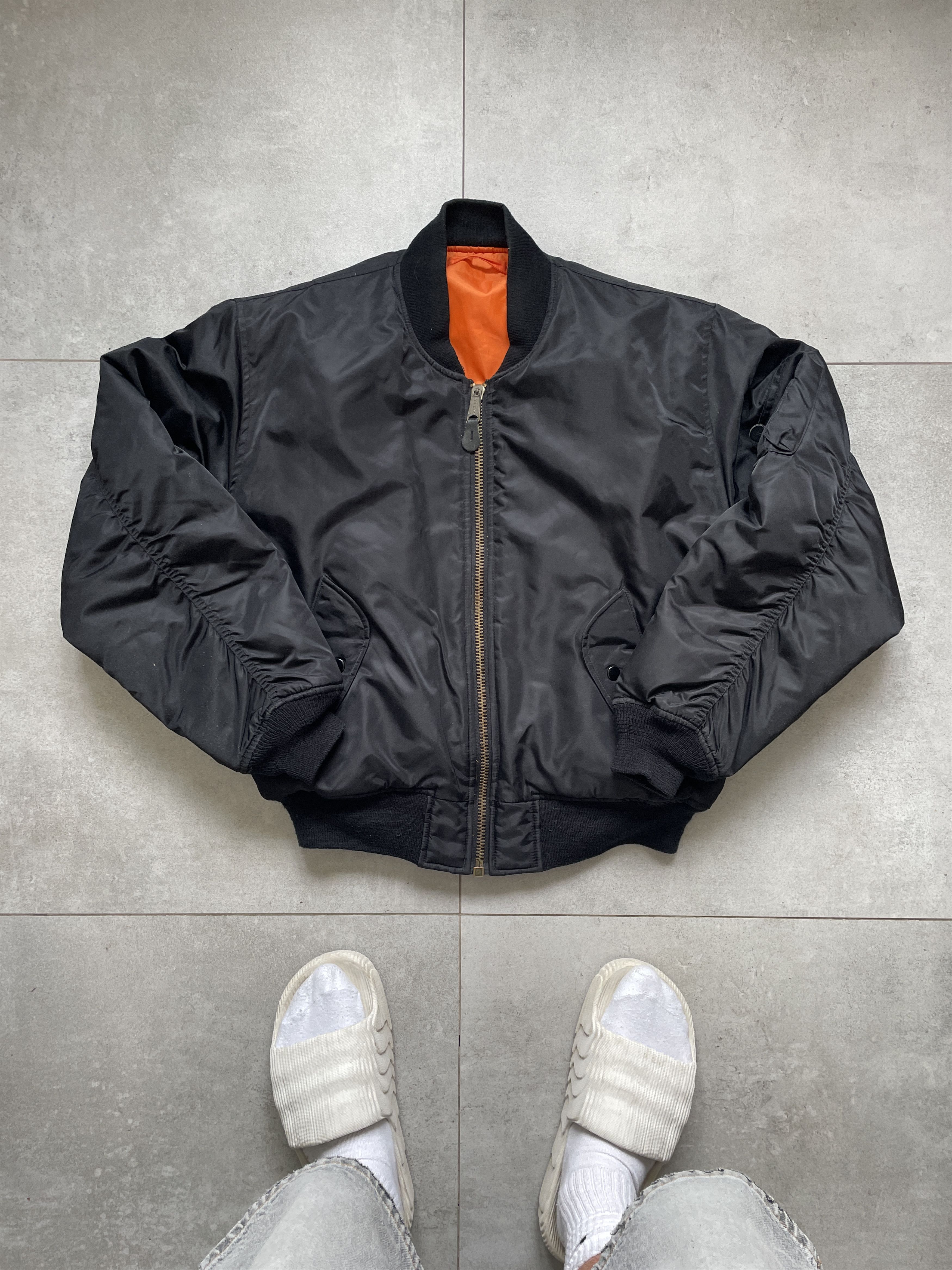 【美品】 United × Industries Alpha Arrows 🔥Alpha time monkey × ジャケット・アウター