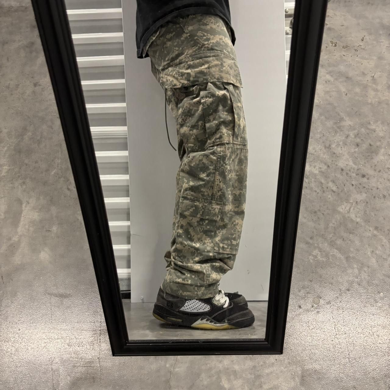 Japanese Brand × Vintage Crazy Vintage Y2K/2000s Military Camo Streetwear Cargo Pants! Size US 29 - 2 Thumbnail