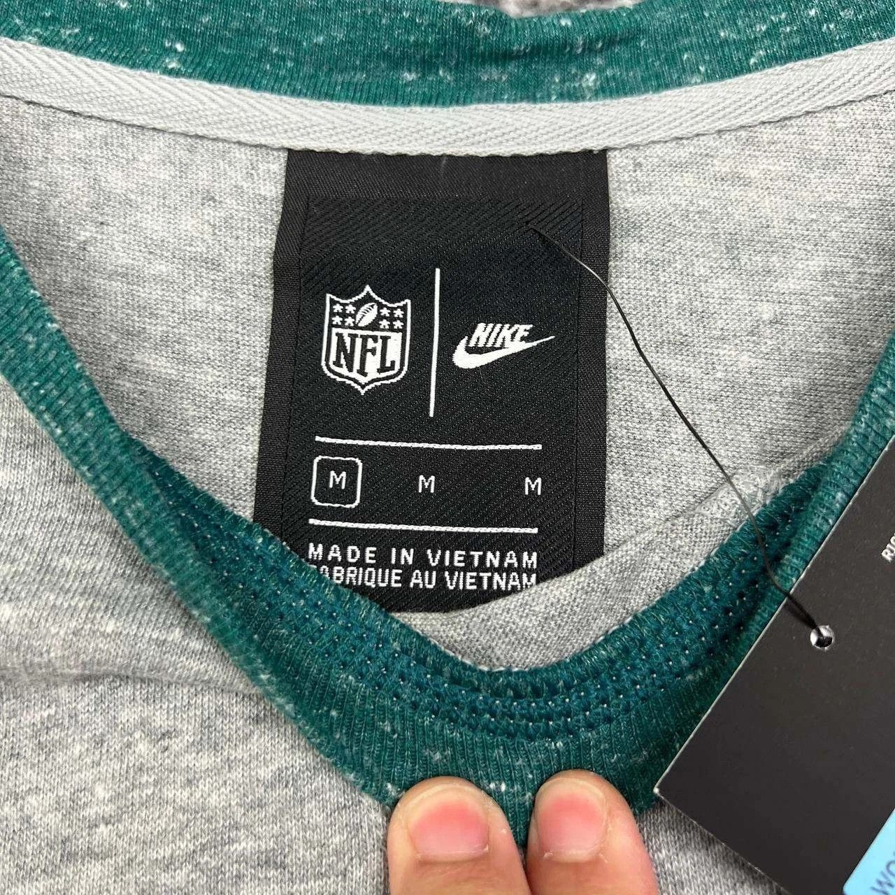 Nike Philadelphia Eagles Shirt Women Long Sleeve Crew Neck New M Size M / US 6-8 / IT 42-44 - 2 Thumbnail