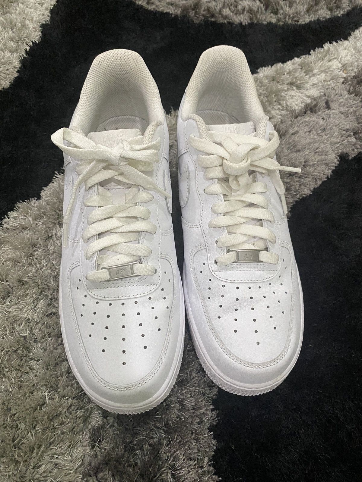 Nike Triple White AF1 Low 07 Size US 10 / EU 43 - 1 Thumbnail