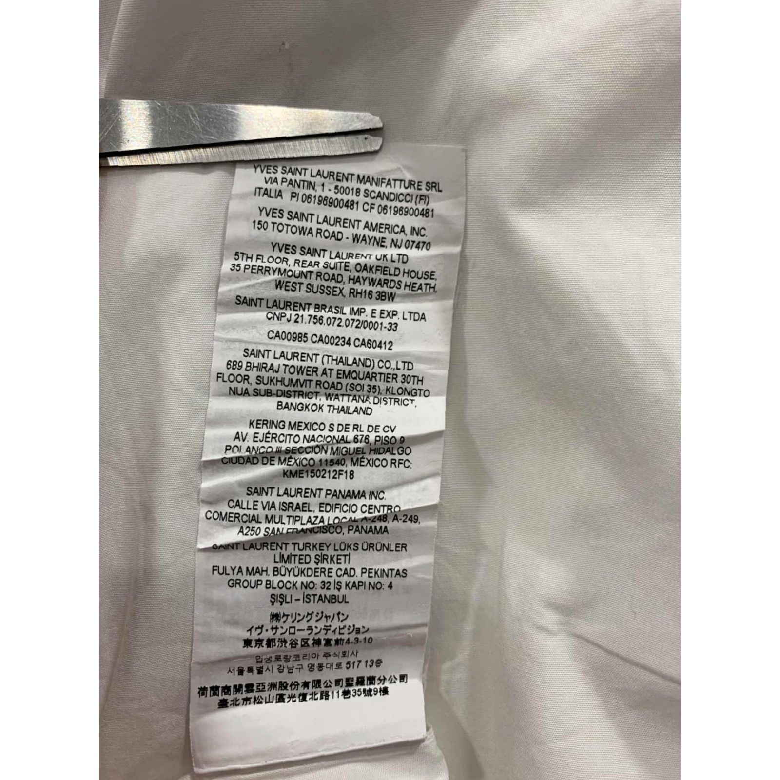 Yves Saint Laurent Saint Laurent Paris Dress Shirt Button-Up Slim Fit White EU 40 / US 15.5 Regular Mens 15¾ C10 Uniform Collection Size 40R - 4 Thumbnail