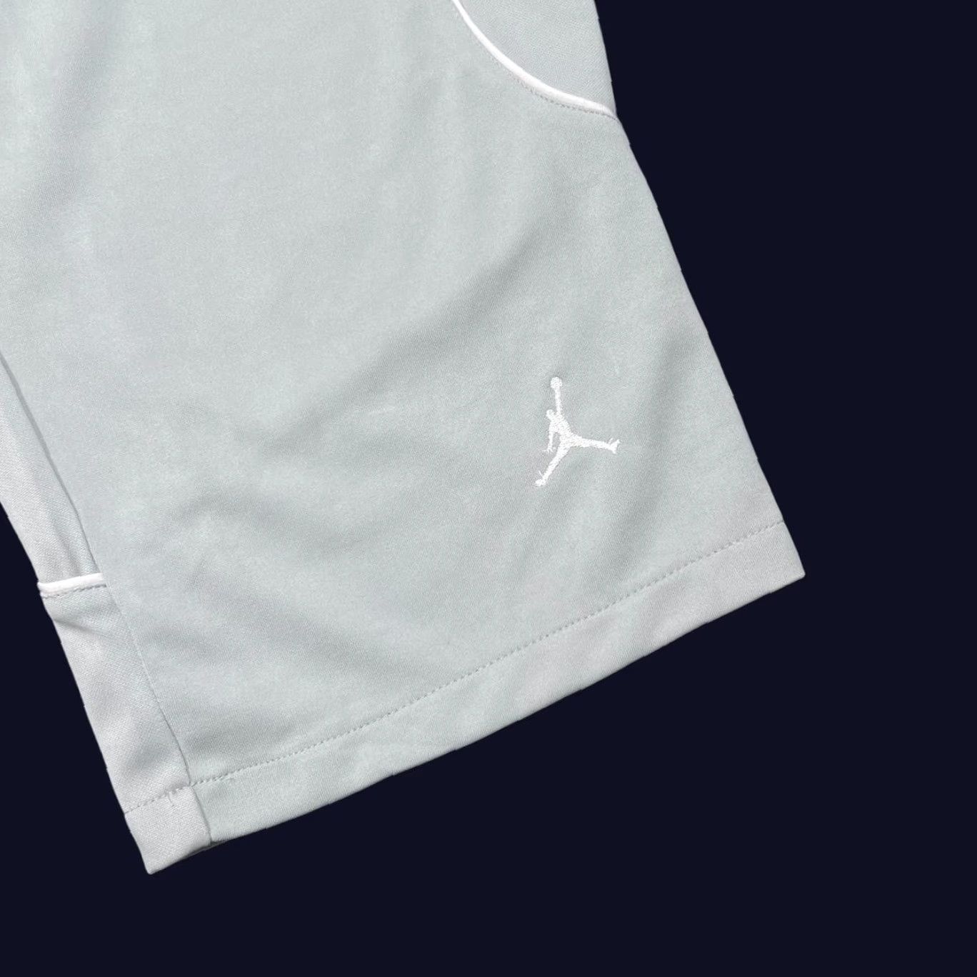 Nike NIKE JORDAN (2007) Classic Embroidered Mini Logo Tracksuit Bottoms Pants XL Grey Mens Trousers Activewear Logo 2007 Size 46R - 4 Thumbnail