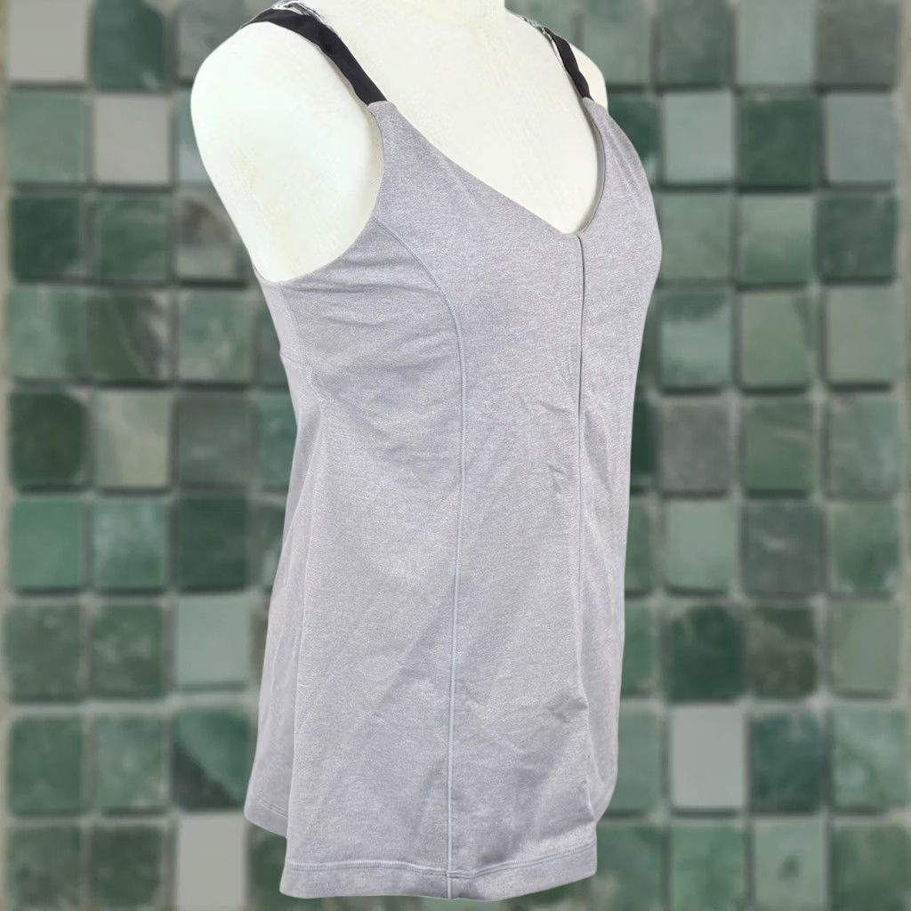 Lululemon Lululemon Hot to Street Tank Top 10 Gray Yoga Gym Activewear Strappy Lattice Back EUC Size L / US 10 / IT 46 - 1 Thumbnail