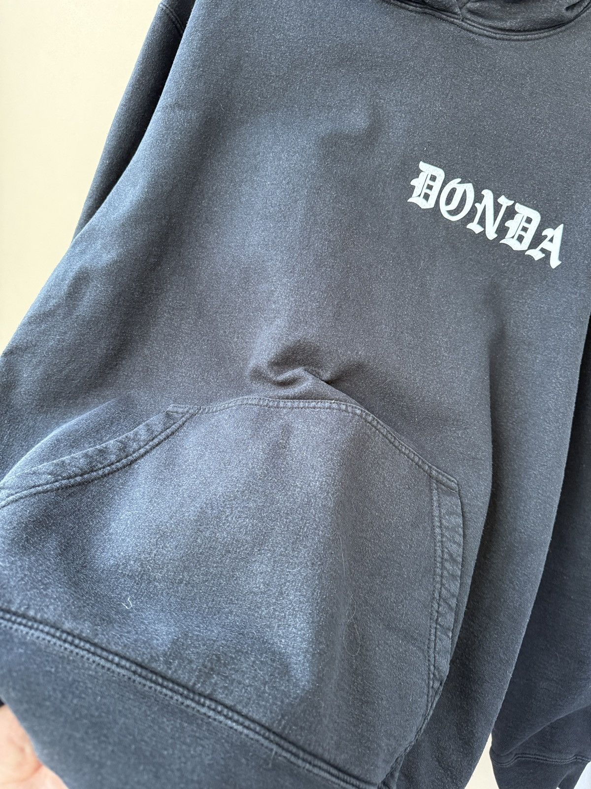 Other Vintage Faded Donda Hoodie Kanye West Album Black Size US L / EU 52-54 / 3 - 4 Thumbnail