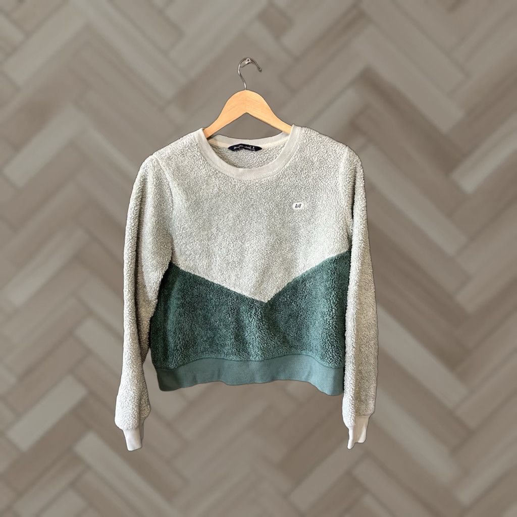Abercrombie & Fitch Abercrombie & Fitch Womens Sweatshirt Pullover Sherpa Green Size S Size S / US 4 / IT 40 - 1 Thumbnail