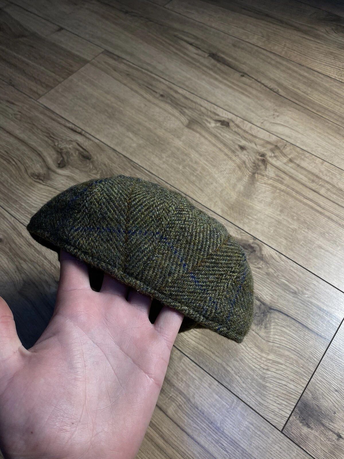 Harris Tweed County Cap, Brown Herringbone Harris Tweed Vintage Size ONE SIZE - 2 Thumbnail