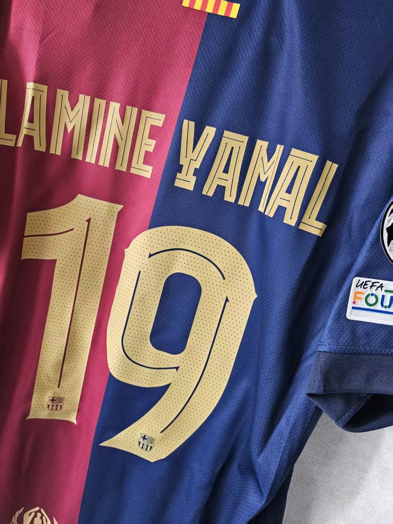 Other F.C. Barcelona Jersey Size US XL / EU 56 / 4 - 5 Thumbnail