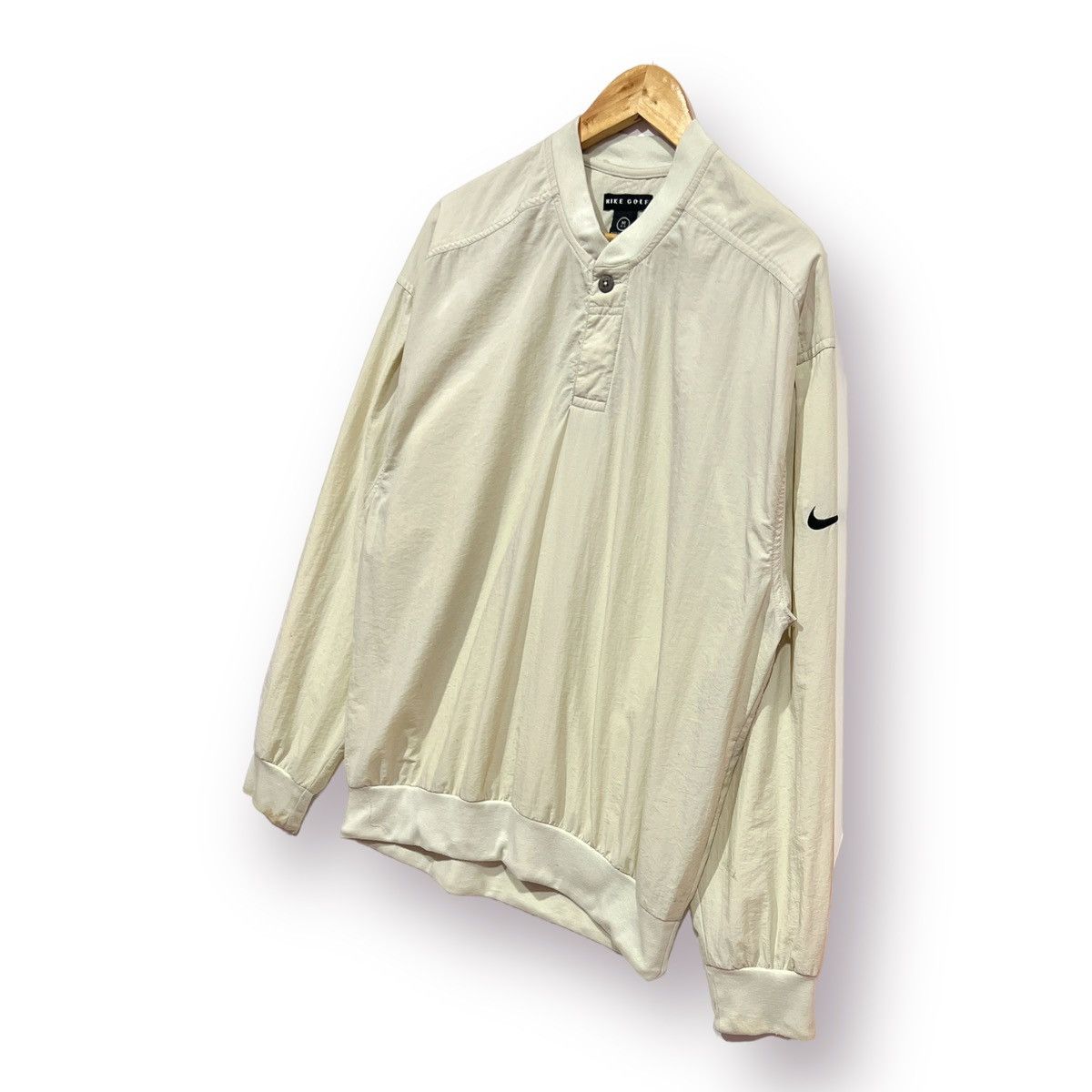 Nike Nike Golf v-neck long sleeve mini swoosh logo Size US M / EU 48-50 / 2 - 2 Thumbnail