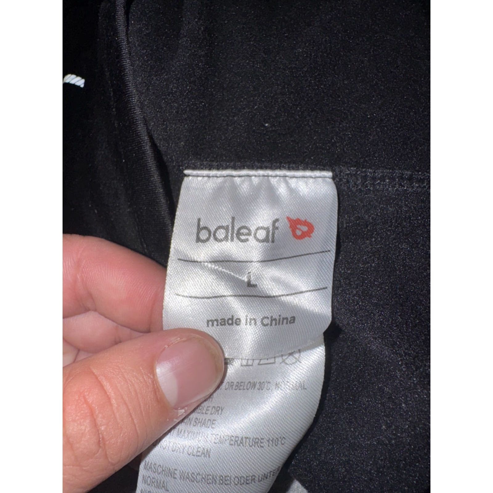 Vintage Baleaf Women's Mock Neck Compression Shirt Long Sleeve Black L Athletic Casual Sports Breathable Stretch Size L / US 10 / IT 46 - 4 Thumbnail