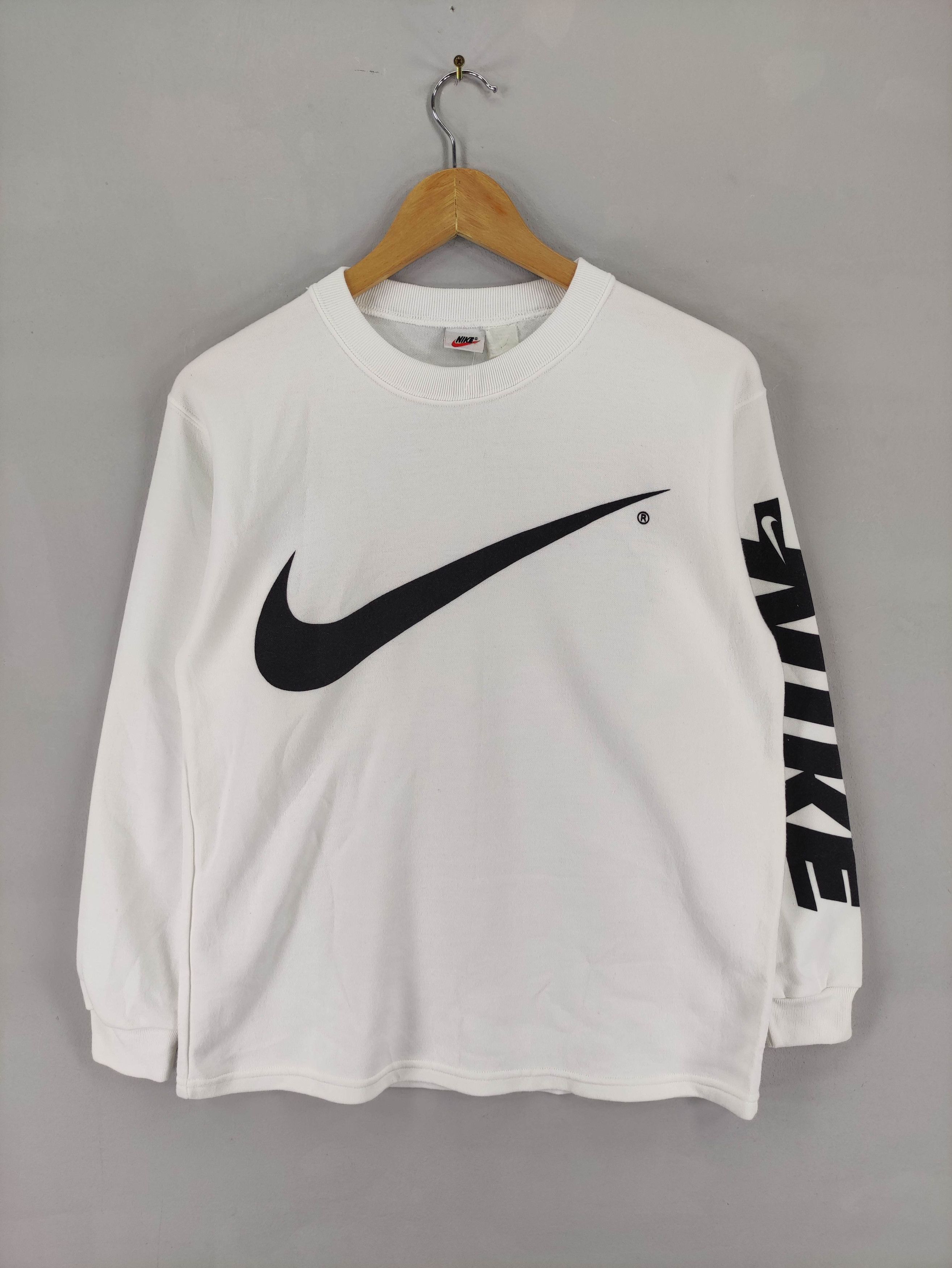 Nike Vintage 90s Nike Sweatshirt Big Swoosh Size US L / EU 52-54 / 3 - 1 Thumbnail