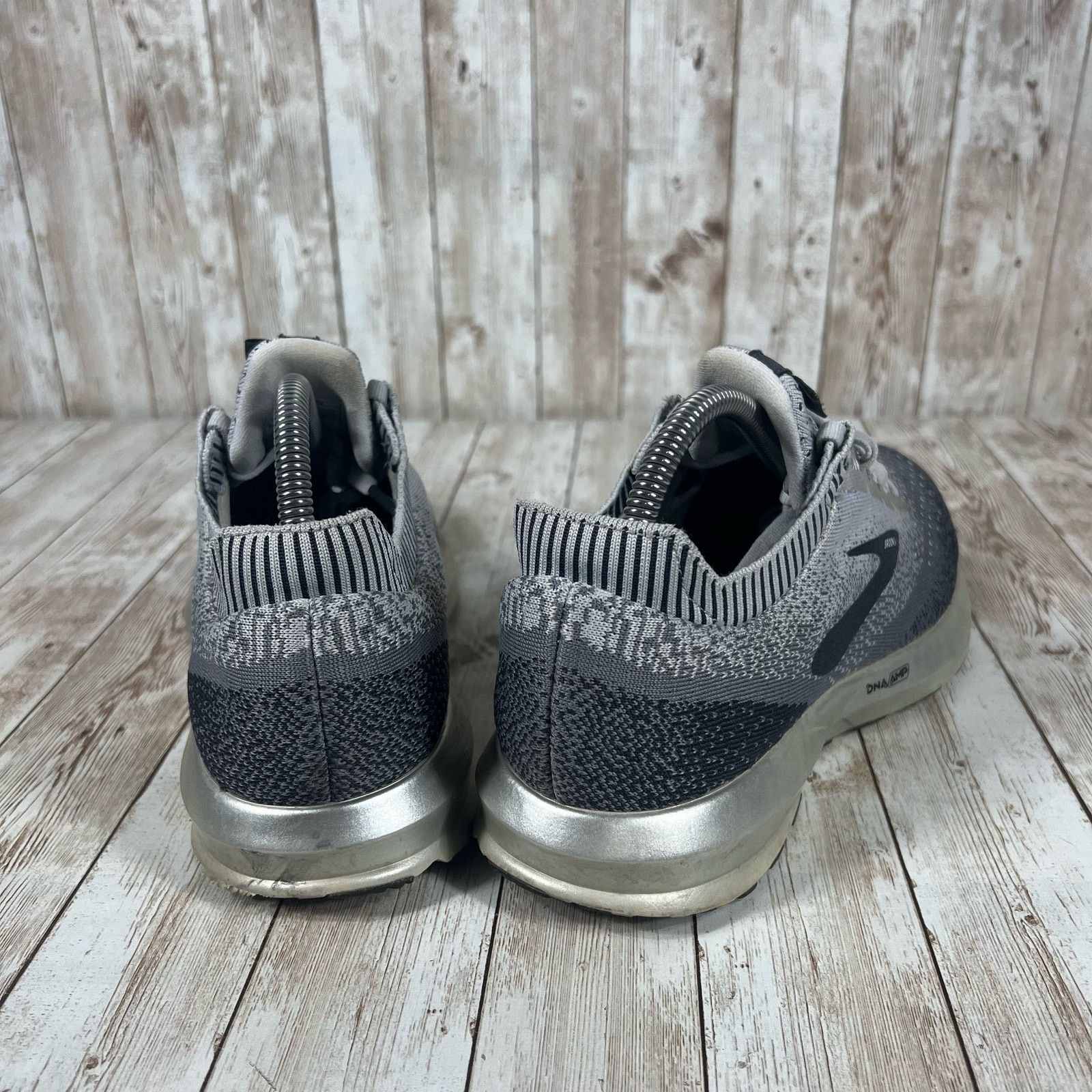 Brooks Brooks levitate 2 chrome Womens 8.5 Size US 8.5 / IT 38.5 - 3 Thumbnail