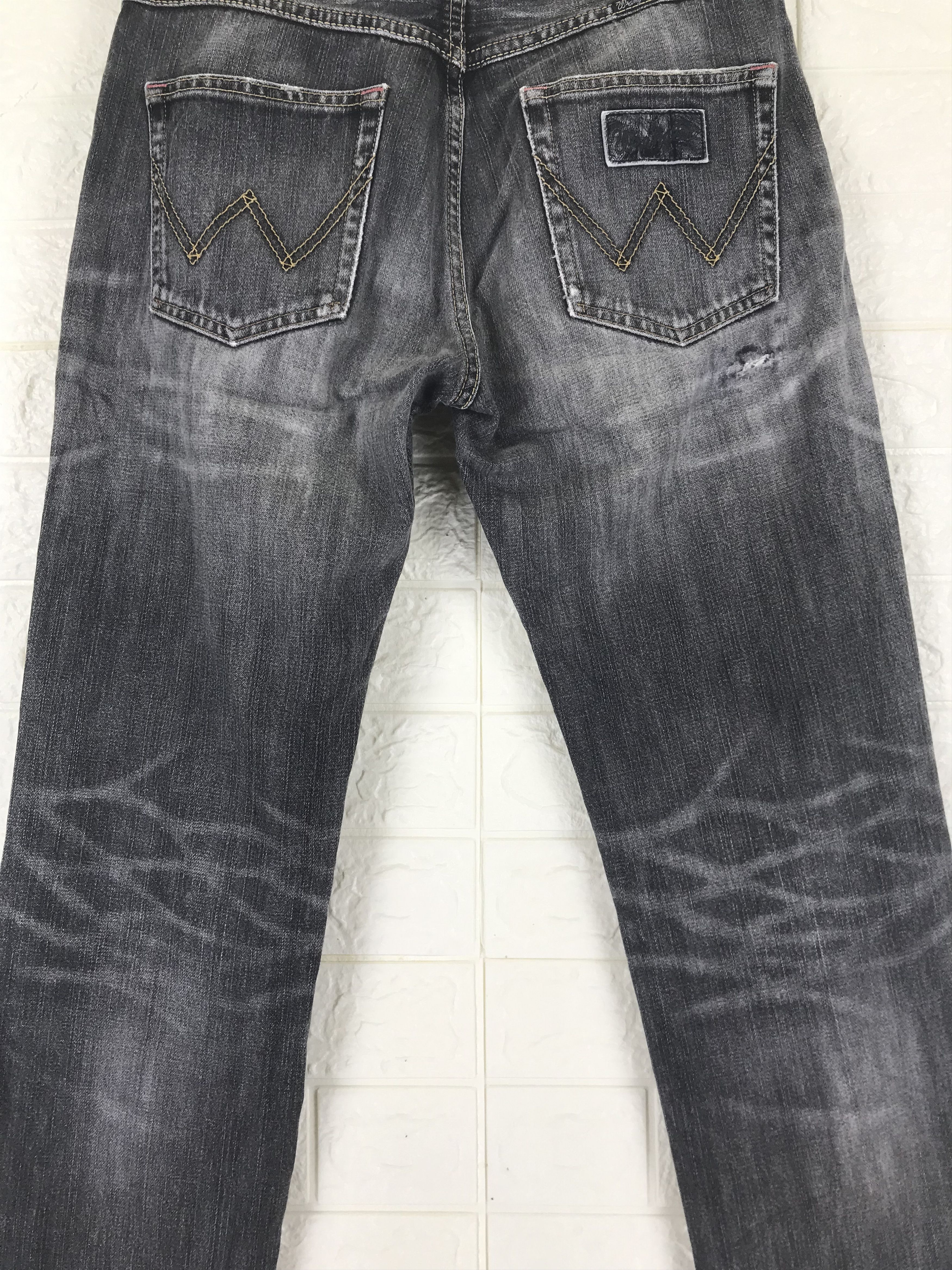 Wrangler Vintage Wrangler Faded Black Jeans Size US 29 - 7 Thumbnail