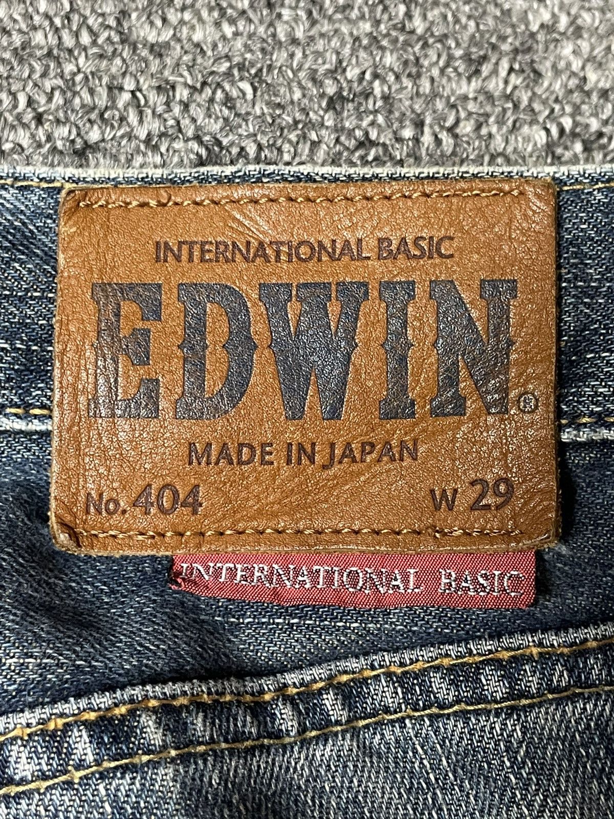 Edwin × Vintage Vintage EDWIN 404 Straight Cut Jeans (92) Size US 31 - 14 Thumbnail
