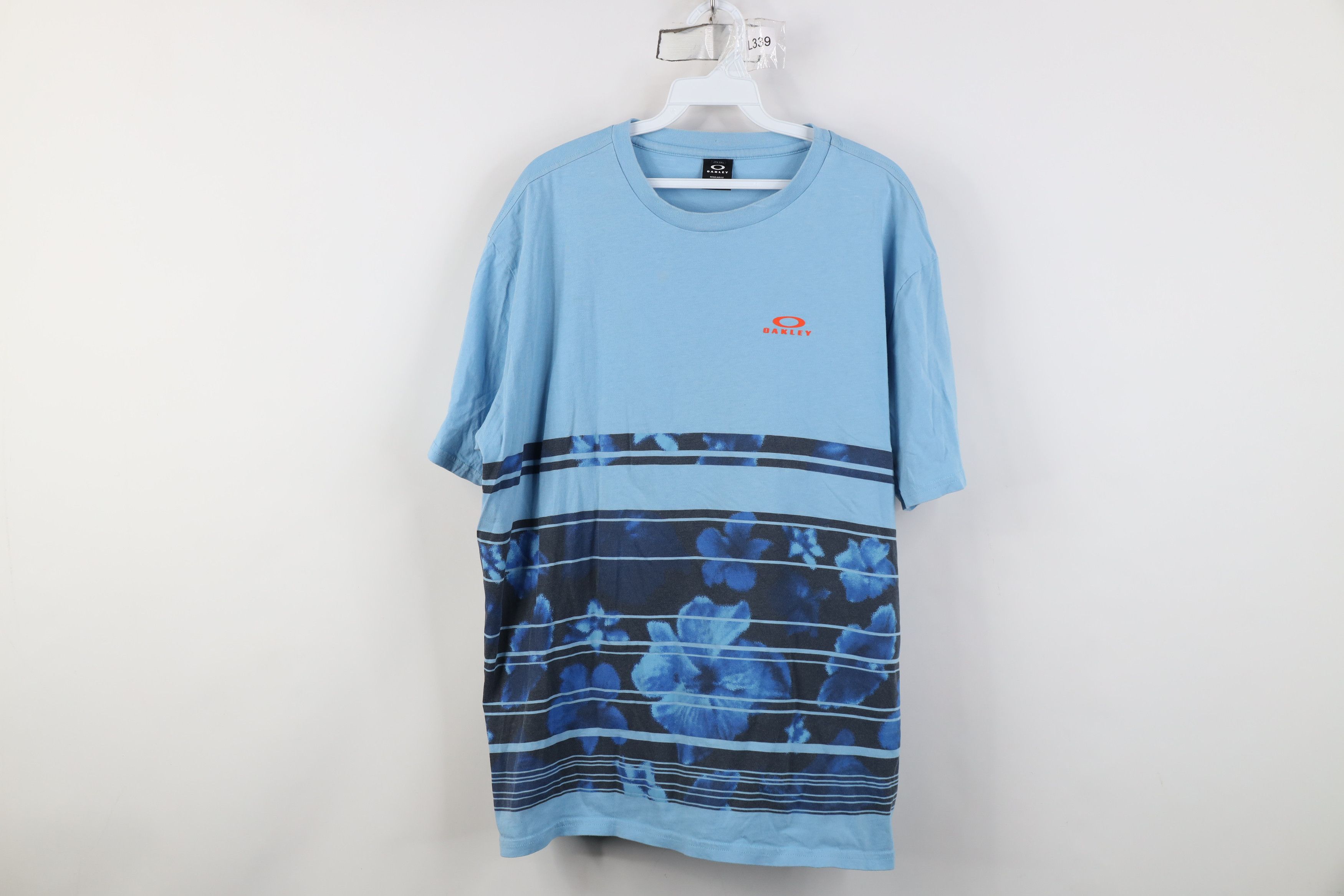 Oakley Vintage Y2K Oakley Striped Flower Floral T-Shirt Blue Size US XXL / EU 58 / 5 - 1 Thumbnail